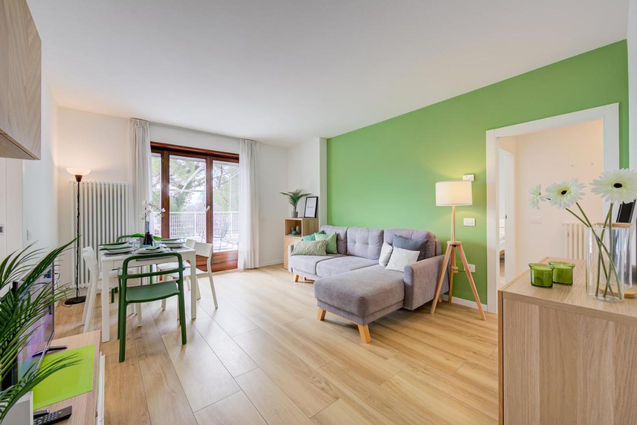 Balcone Sui Tigli Few Min From The Lake - Happy Rentals 加尔达湖滨 外观 照片